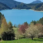 Large Cozy In /gorges Du Verdon Castellane