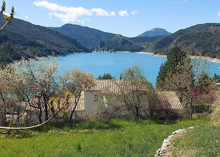 Large Cozy In /gorges Du Verdon * Castellane