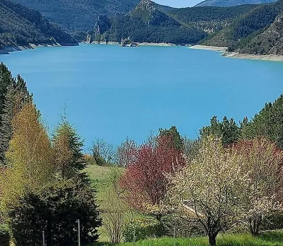 Large Cozy In /gorges Du Verdon Castellane